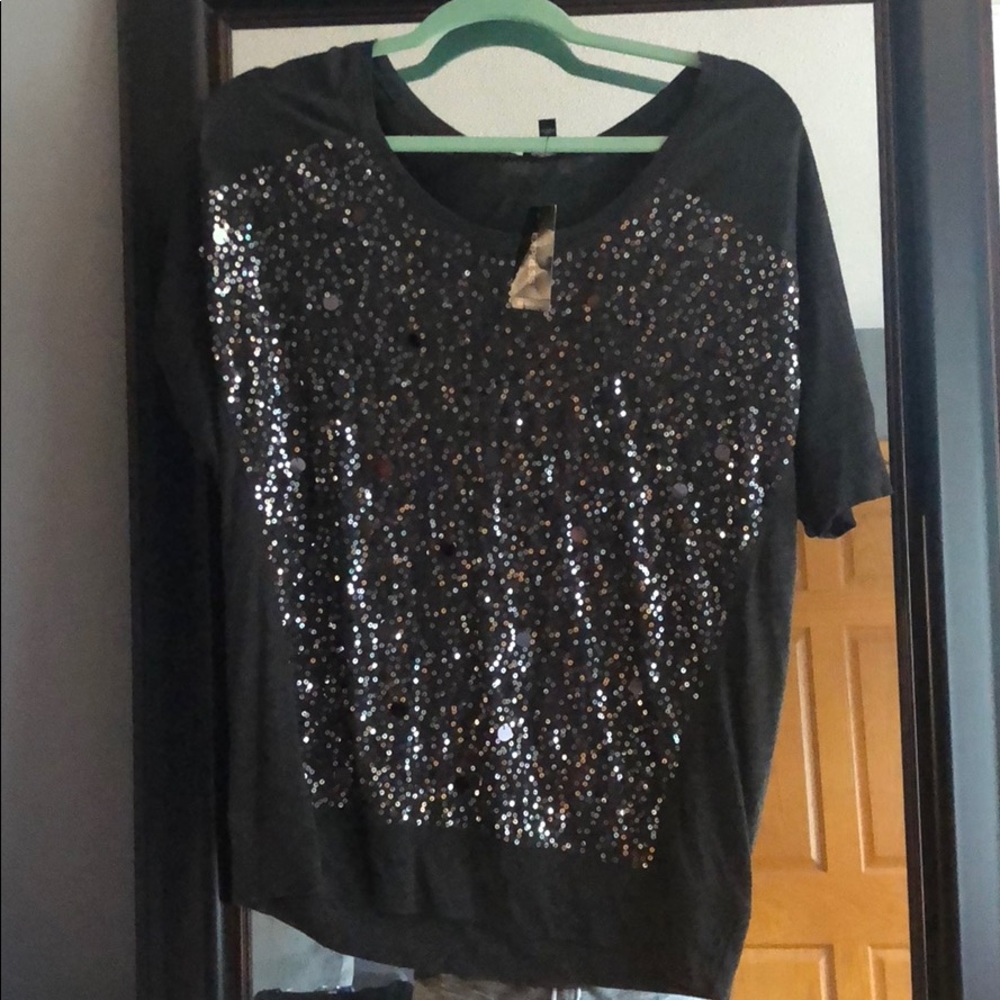 Sparkly Express top!